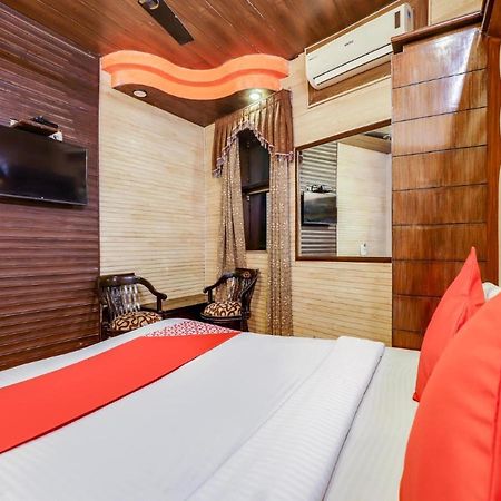Hotel Roma Deluxe - New Delhi Railway Station Экстерьер фото