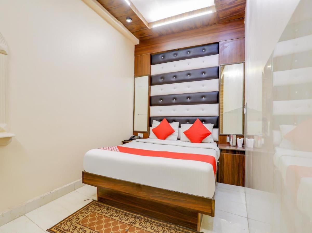 Hotel Roma Deluxe - New Delhi Railway Station Экстерьер фото