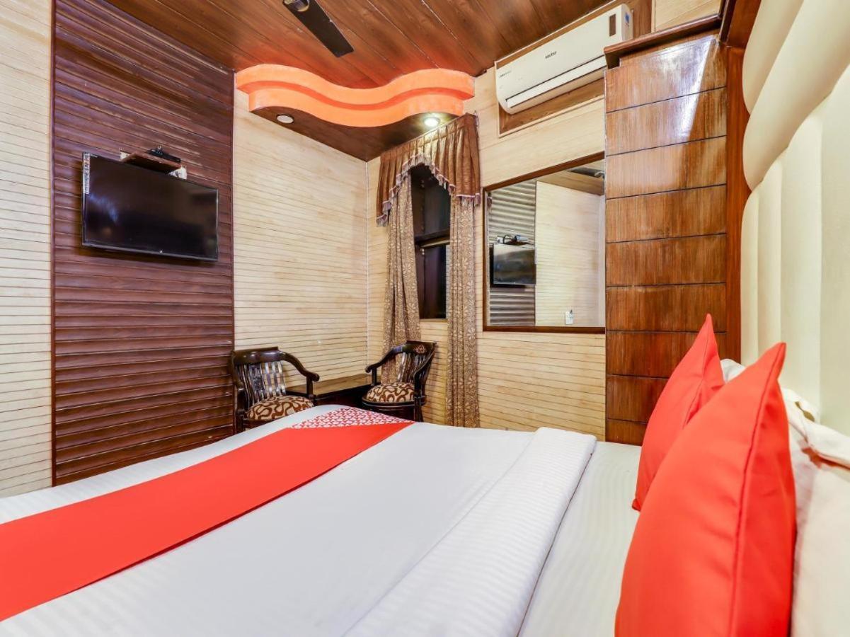 Hotel Roma Deluxe - New Delhi Railway Station Экстерьер фото